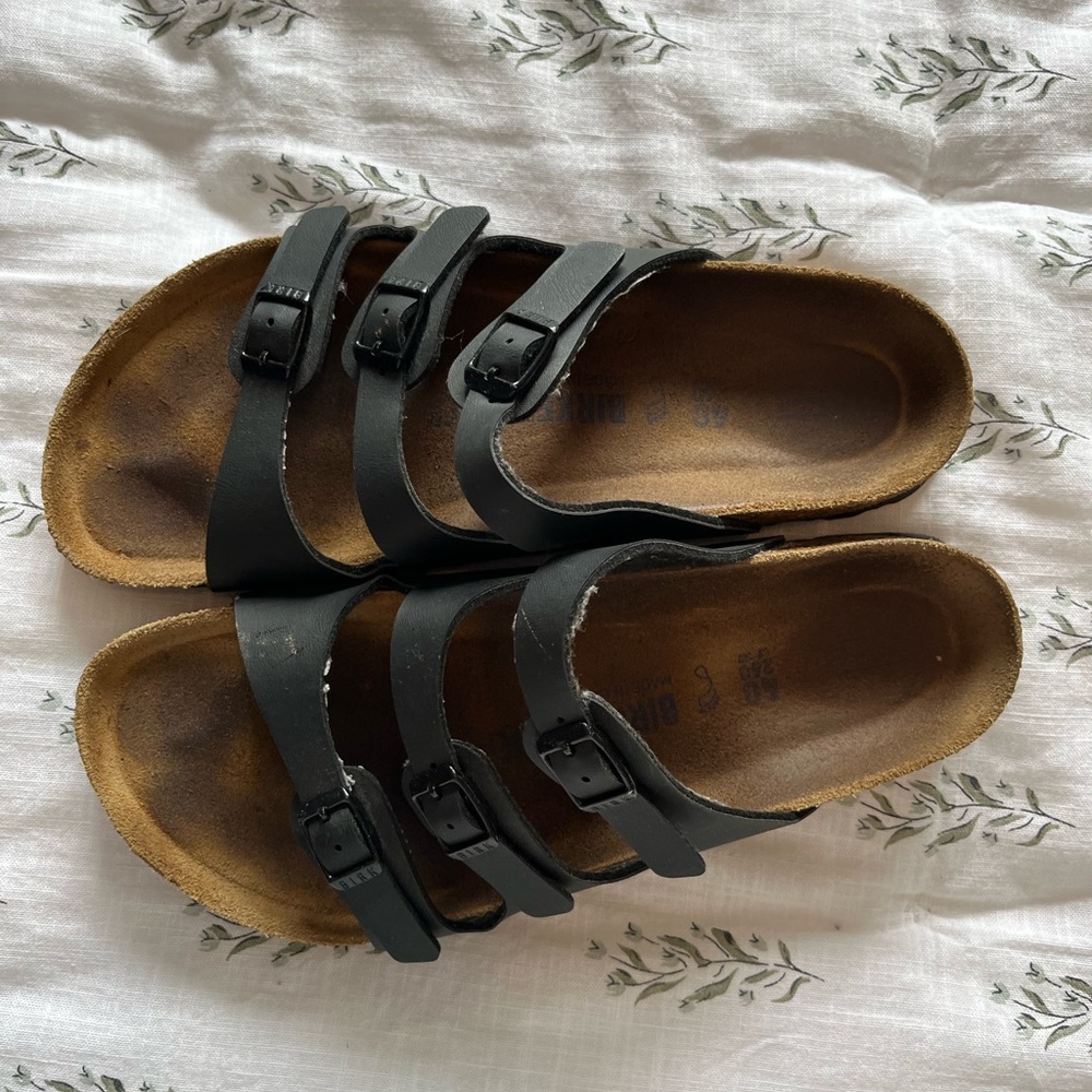 Women’s Birkenstock Black Florida Sandals